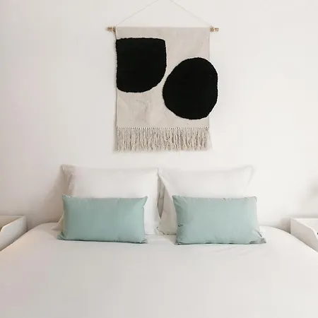 Patio House 아파트 페니케